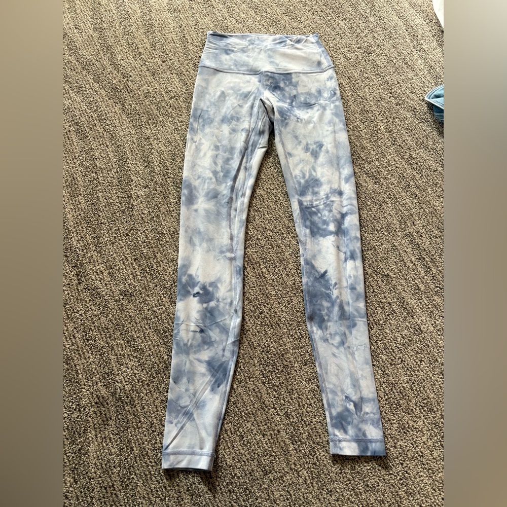 lululemon athletica lavender Tie-Dye Leggings Align